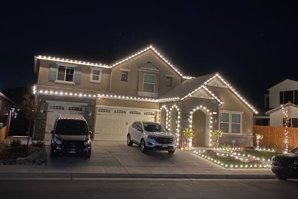 Christmas Light Installation service in Fresno CA 5